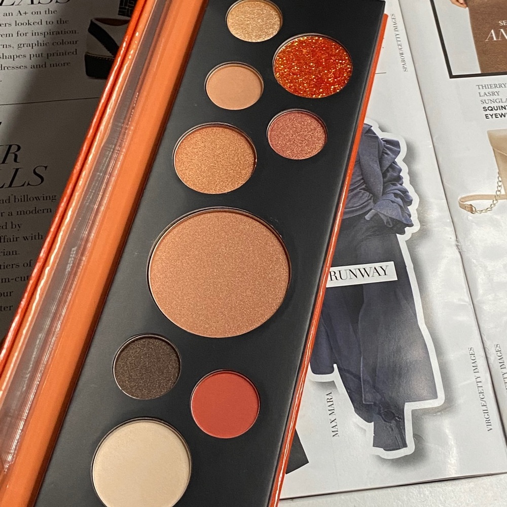 Touch in Sol fill up orange eyeshadow palette - Picture 1 of 3